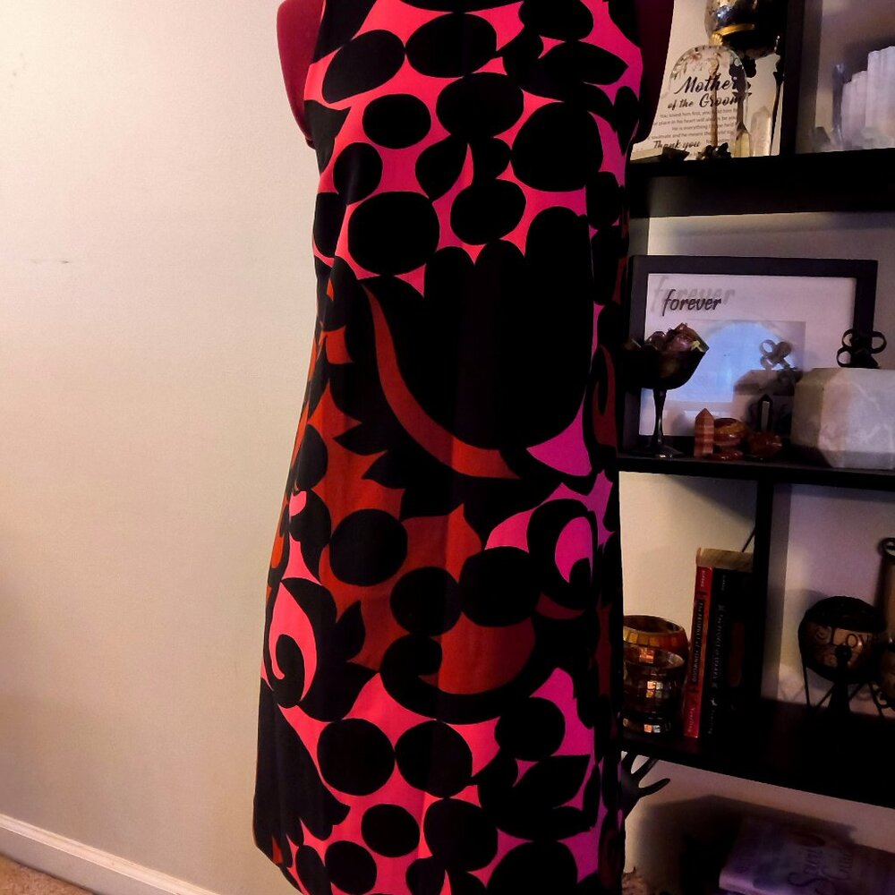 NWT Ann Taylor. Aline bold spring/summer dress. Sz 8P.  Orig rtl $149